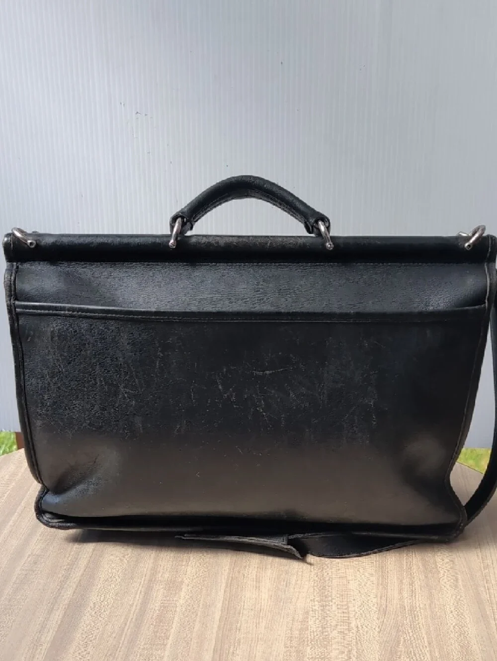 Coach Black Leather Men's Briefcase with Shoulder Strap